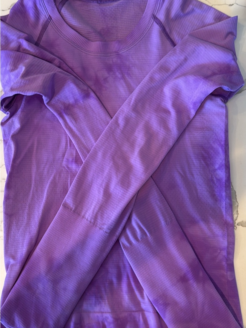 Lululemon  Women's Swiftly Tech Long-Sleeve Crew in Bright Purple size 2